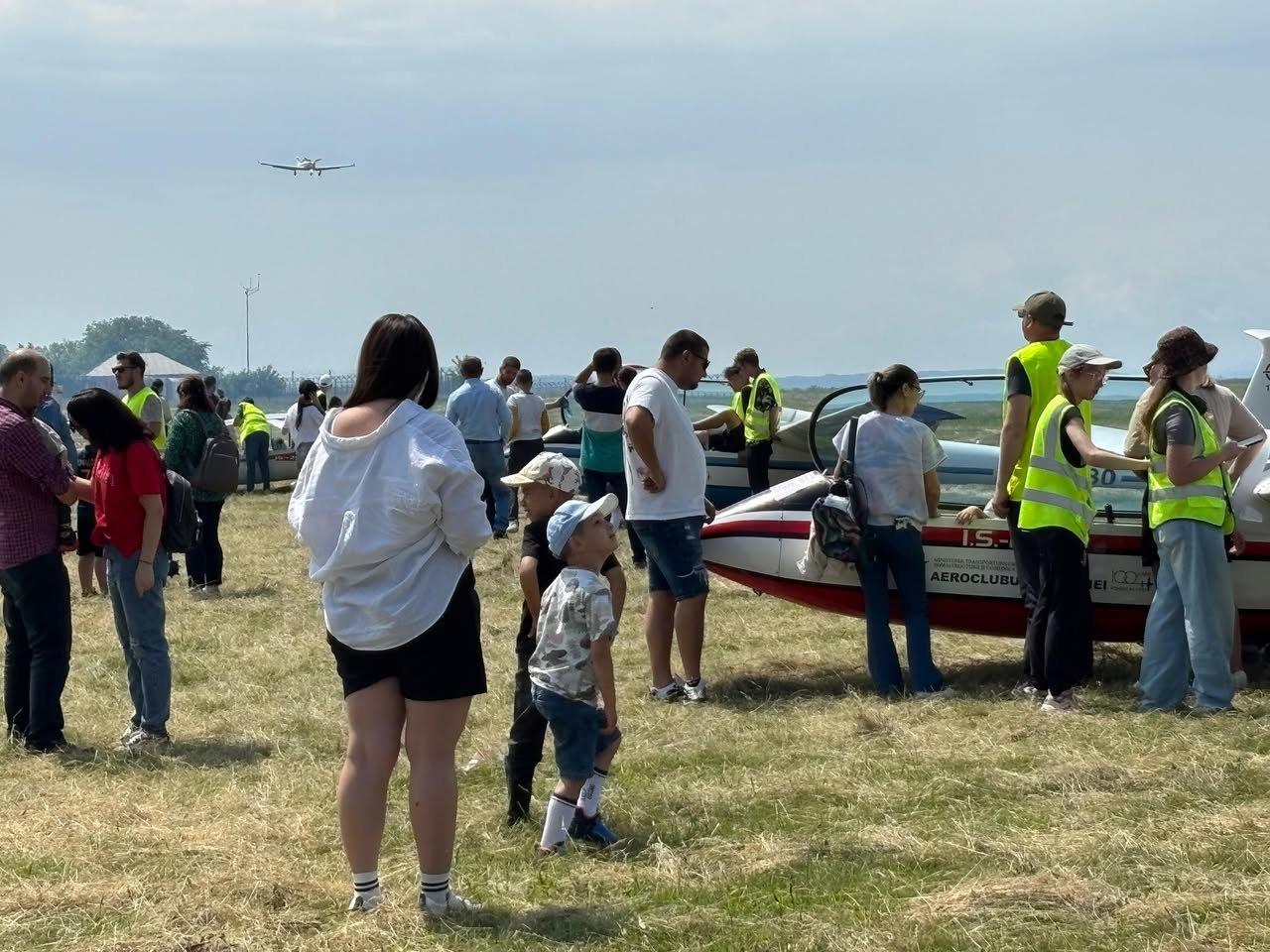 Ziua copilului pe aerodrom!